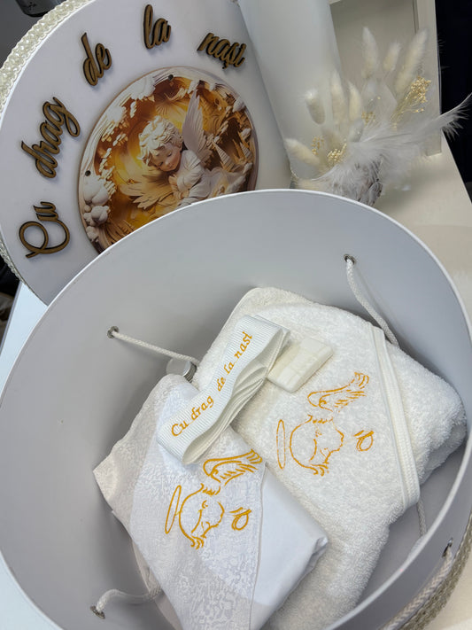 Set de botez cu tematică îngeraș