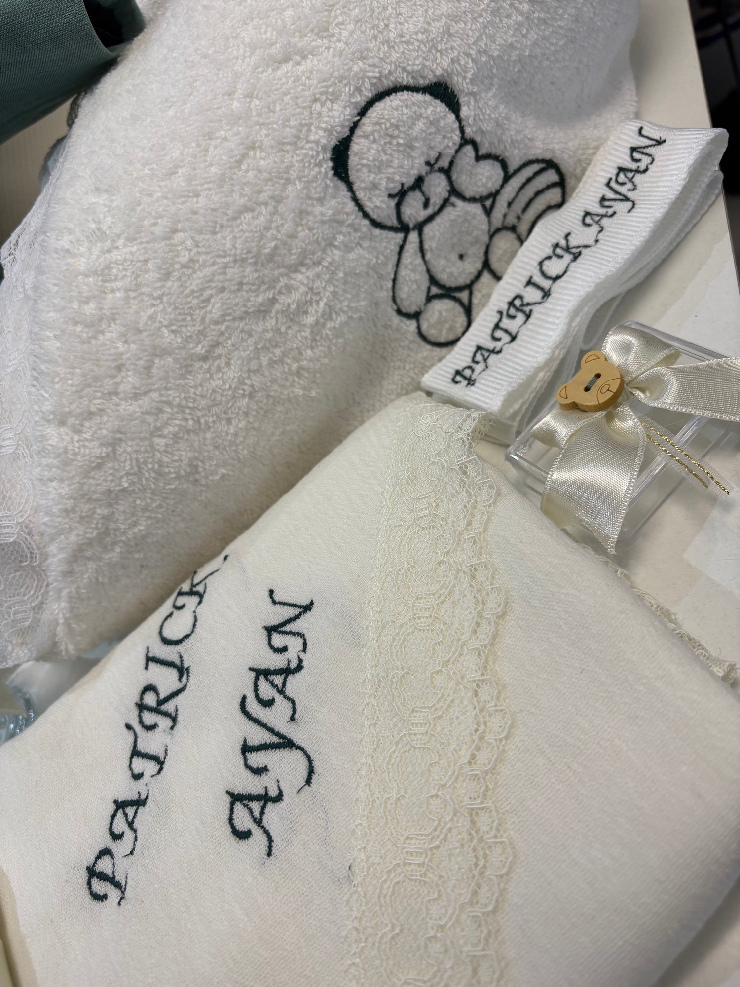 Trusouri personalizate